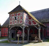 Ungersheim im Elsa, im Freilichtmuseum steht dieser historische Taubenschlag aus dem 18.Jahrhundert, gehrte einem wohlhabenden Bauern aus Oberhergtheim/Oberelsa, Mai 2025