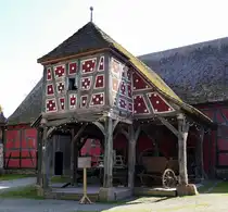 Ungersheim im Elsa�, im Freilichtmuseum steht dieser historische Taubenschlag aus dem 18.Jahrhundert, geh�rte einem wohlhabenden Bauern aus Oberhergtheim/Oberelsa�, Mai 2025